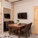 Apartmán Parkside 2-bedroom Ground-floor With A Free Parking