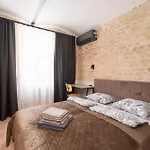 Parkside 2-bedroom Ground-floor With A Free Parking * Riga