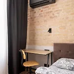 Parkside 2-bedroom Ground-floor With A Free Parking Appartement