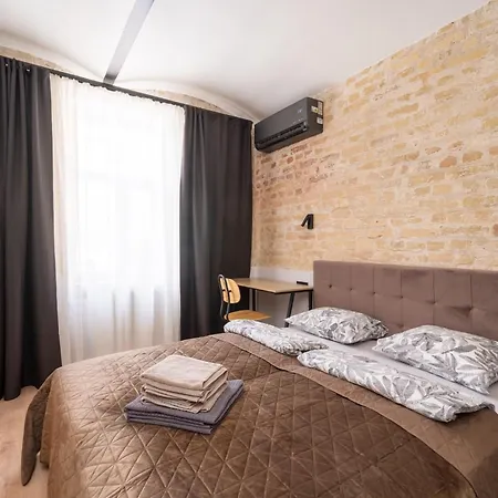 Parkside 2-bedroom Ground-floor With A Free Parking * Riga