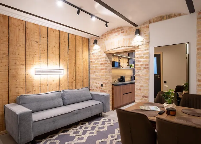 Apartment Parkside 2-bedroom Ground-floor With A Free Parking Riga