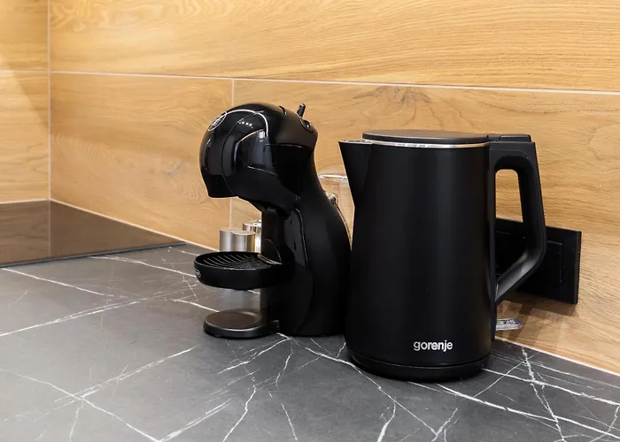 Parkside 2-bedroom Ground-floor With A Free Parking