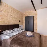 Parkside 2-bedroom Ground-floor With A Free Parking